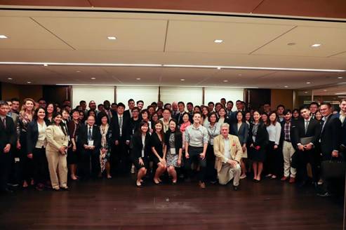 http://fxy.whu.edu.cn/__local/2/AA/F5/DE3FB1294243248124D66E5D7D7_3F3B3D96_62DD.jpg